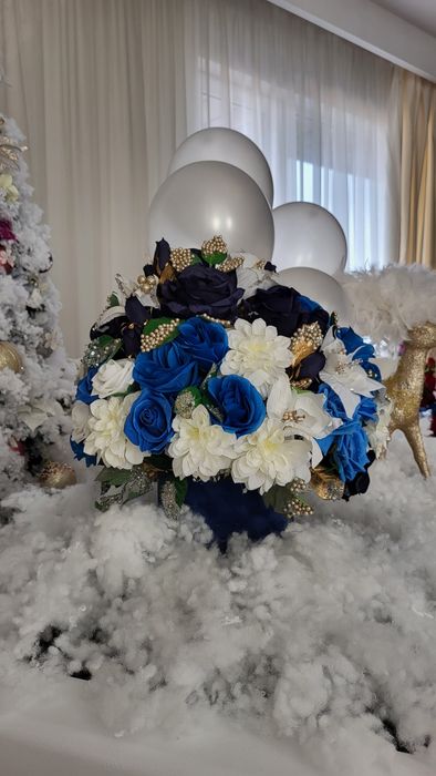 Cadou Floral Elegant - Arkhana'S Flowers