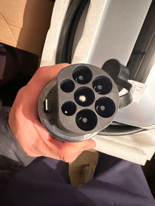 Зарядка на электромобилей