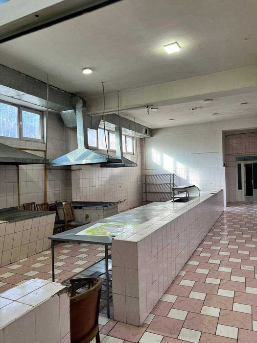 Kafe arendaga beriladi