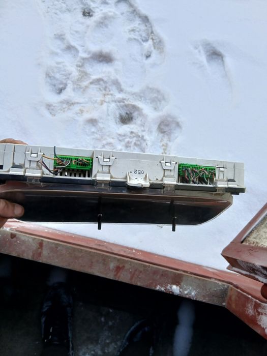 Приборная панель субару