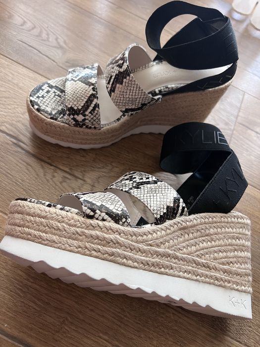 Дамски сандали Kendall & Kylie