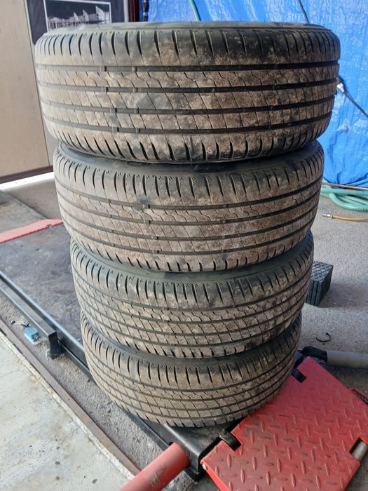 Jante aliaj R16,  5x100 , originale Golf 4 , stare impecabilă fără defecte doar prăfuite ,  cu anvelope de vară  205/55/R16 FIRESTONE DOT 46.2023