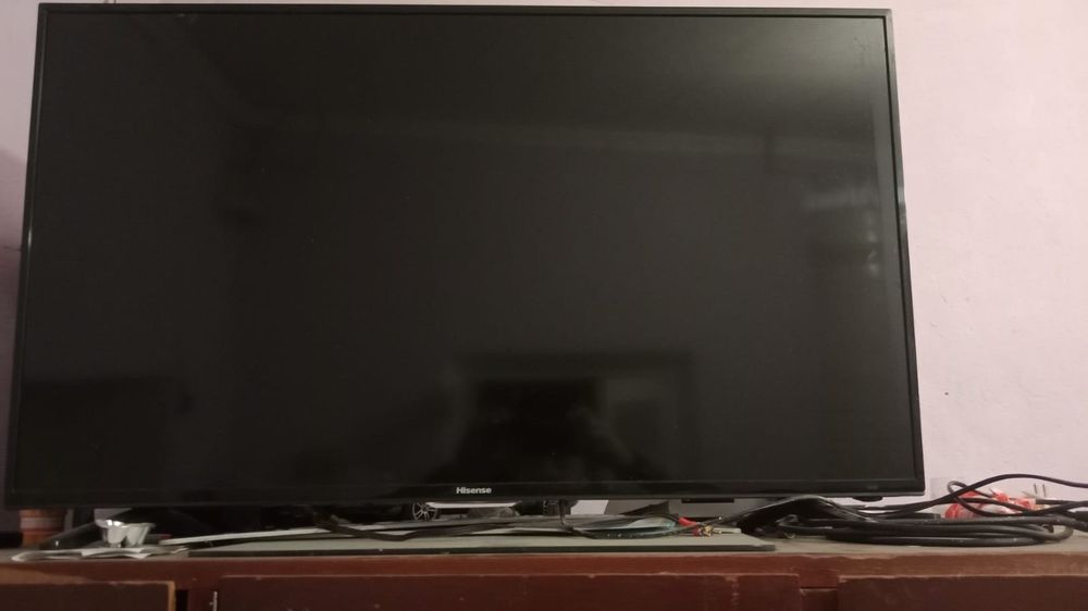 Продам Led телевизор