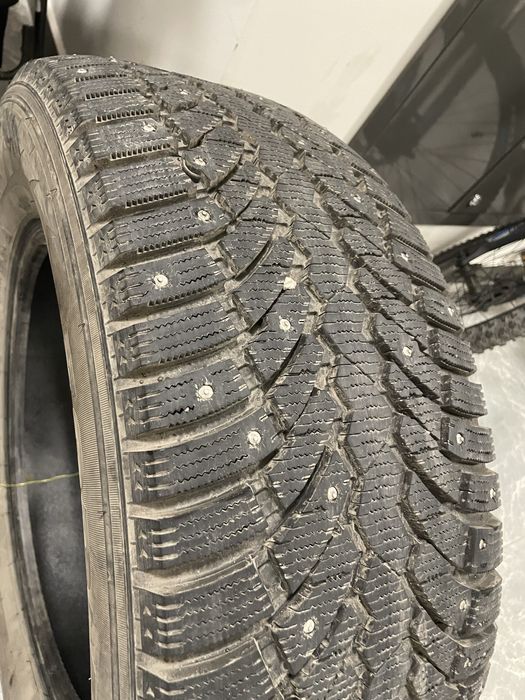 Зимние шипованные шины r18
