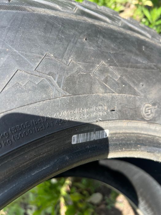Продам резину Maxxis 980 Bravo A/T в размере LT285/75R16.