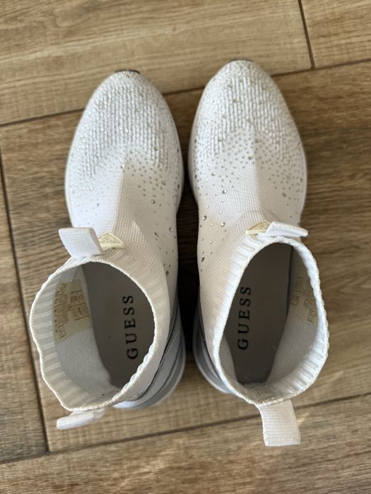 Дамски обувки Guess