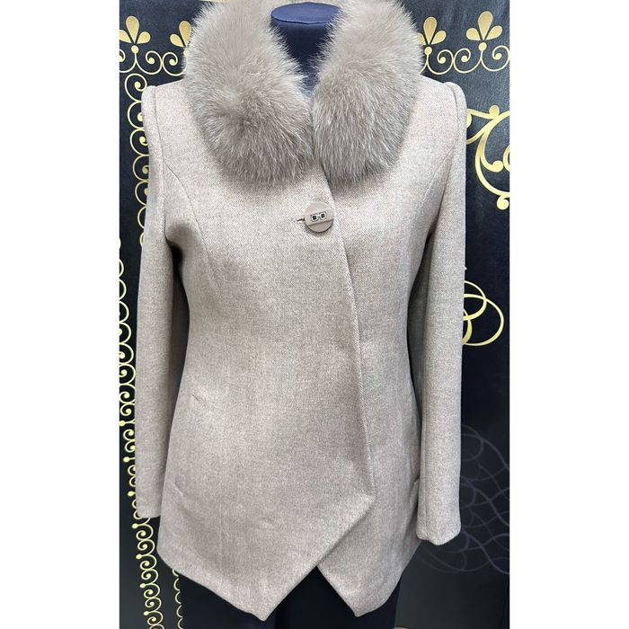 Palton cu blana naturala