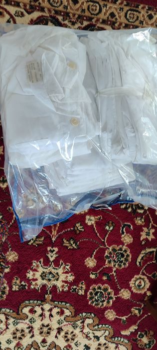 Продам куртки поварские