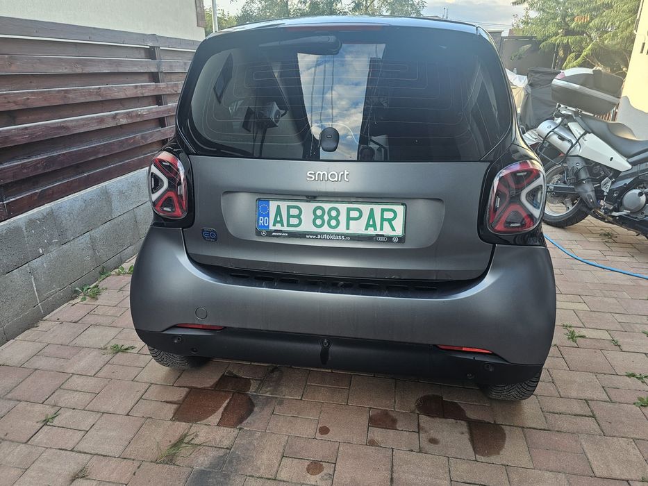 SMART Fortwo 2021 — imagine 2