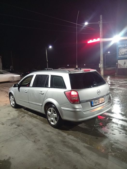 Vând Opel Astra h