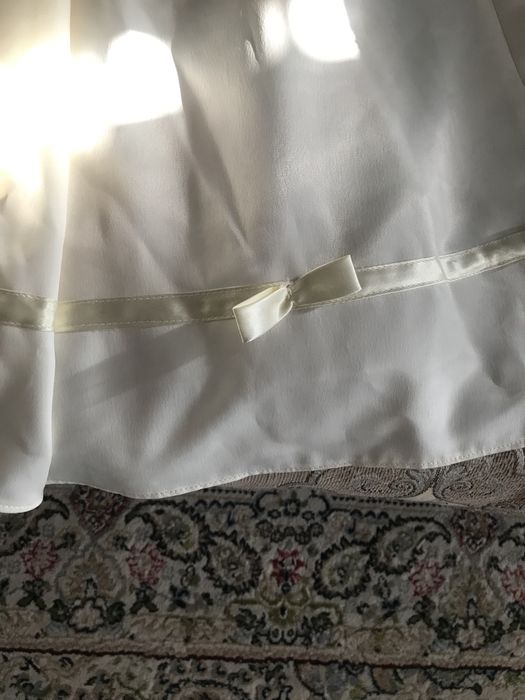 Платье нарядное.