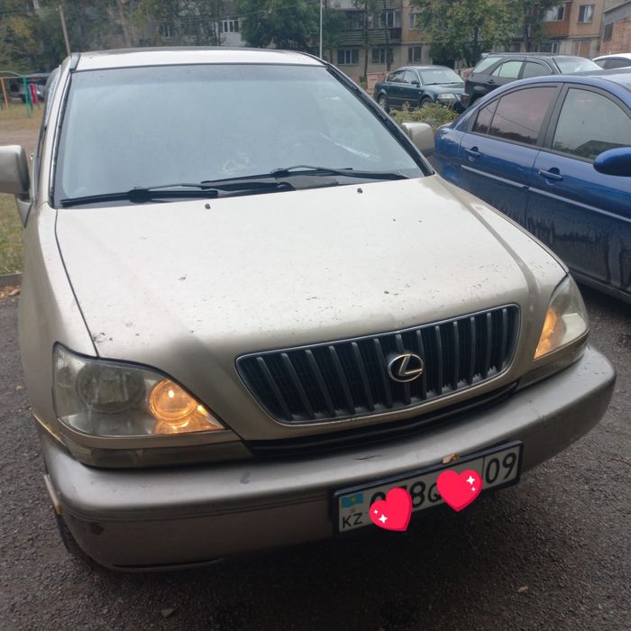 Продаю срочно Lexus RX 300