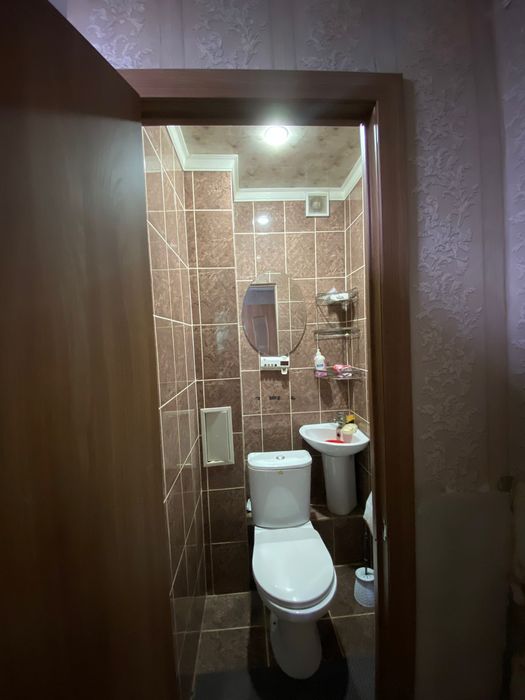 Продам квартиру  трёхкомнатная