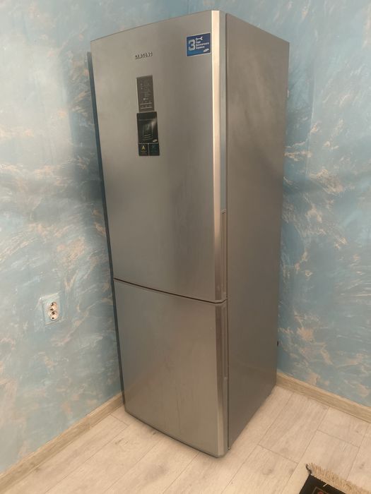 Холодильник с гарантий