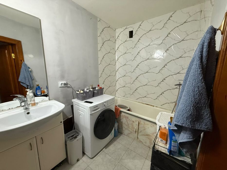 Продам 3 комн квартиру в районе СКГУ 25400