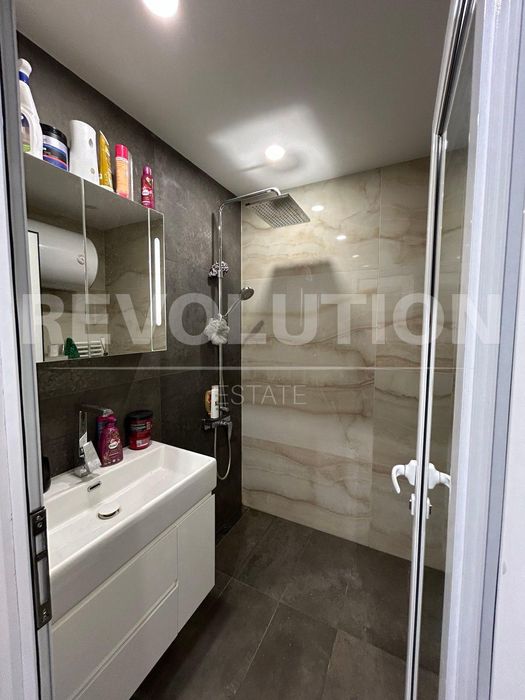 Продава се Двустаен апартамент в София, Студентски град - 50 кв.м за 3900 €/кв.м - Снимка #7