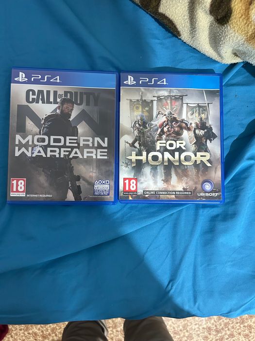 PlayStation 4 + игри