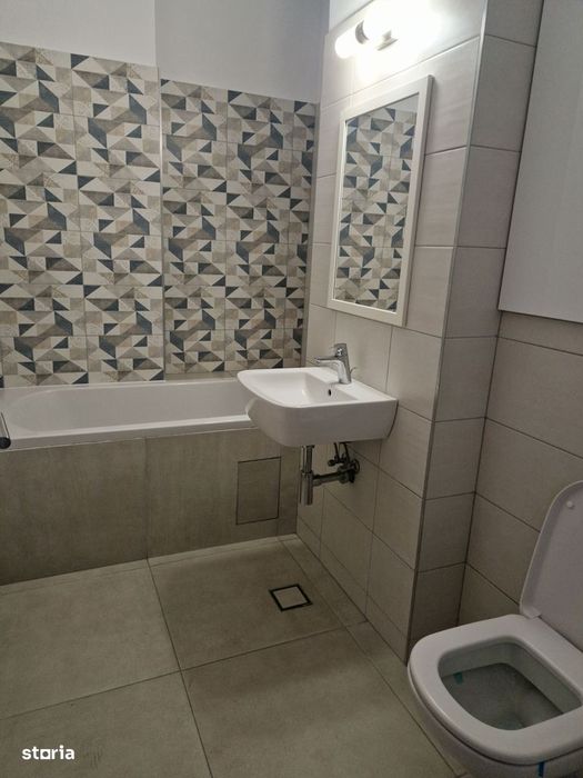 Vand ap. 2 camere + loc de parcare + boxa la ISHO