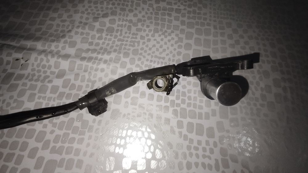 Датчик коленвала камри 20