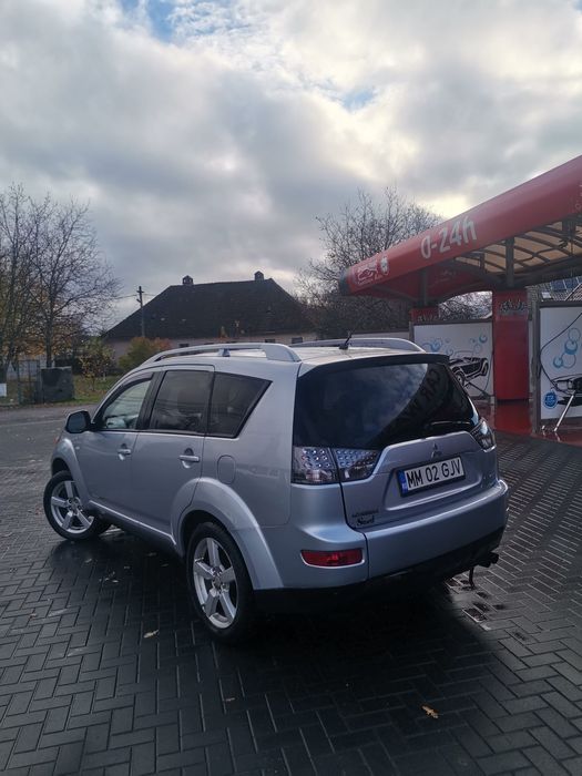 Mitsubishi outlander de vânzare