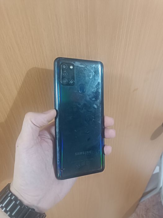 Продам самсунг а с 21