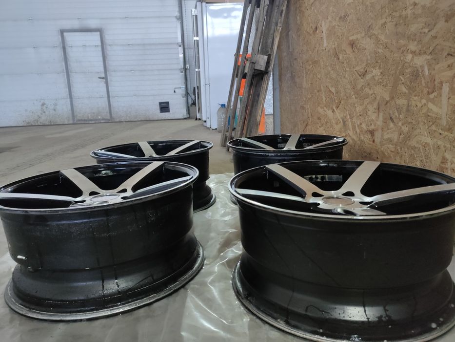 225/45/17 диски 8j ет32 5/114