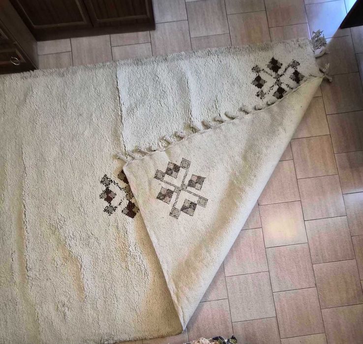 Килим 100% вълна