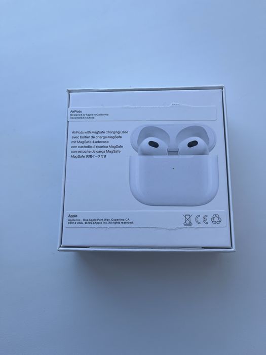 Продам Airpods 3 срочно