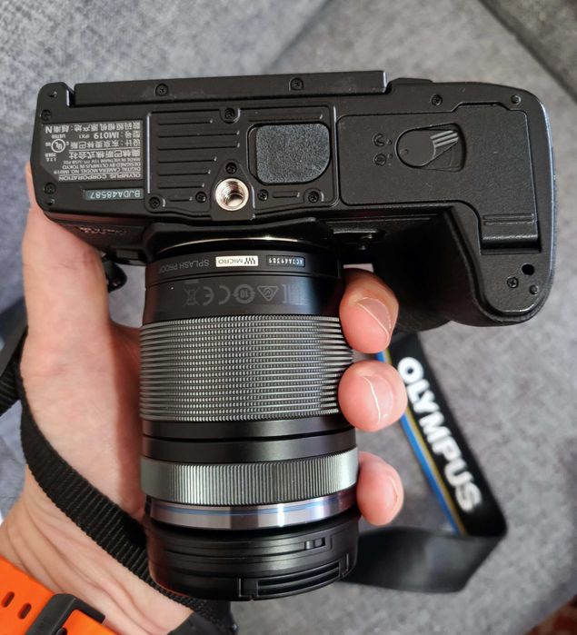 Olympus Om-d E-M1 Mark III + obiectiv 14-150mm