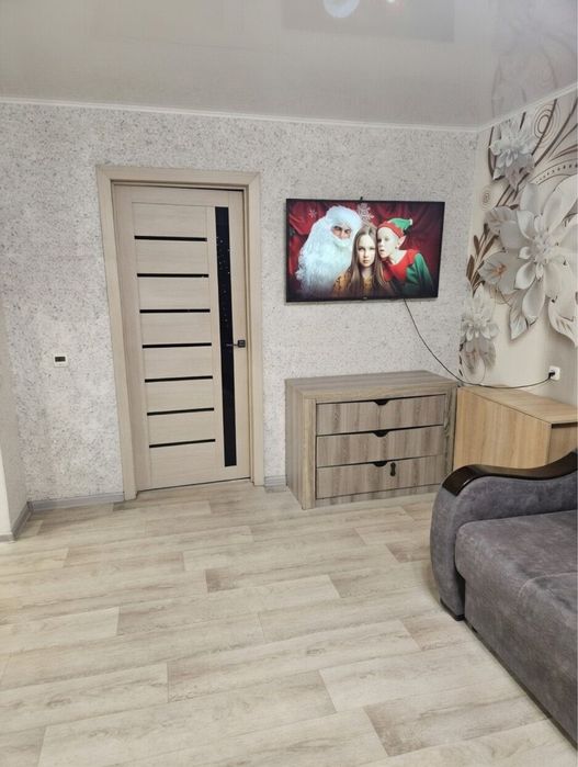 Срочно 2 ком.кв в центре