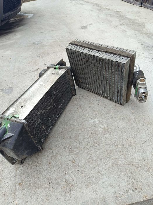 vând macara geam land rover