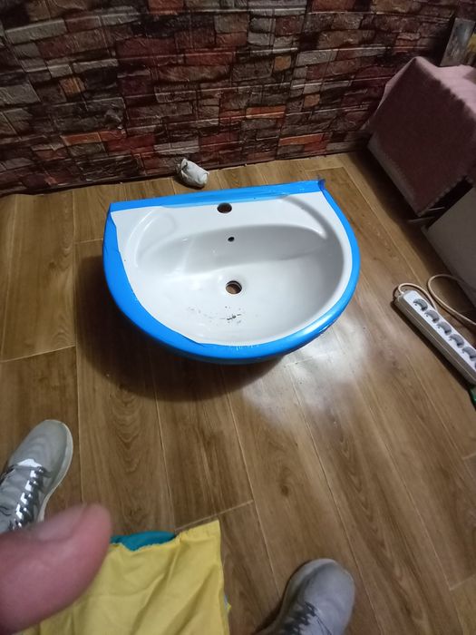 Lavoar nou fără picior