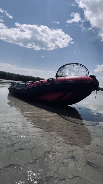 Продам лодку 3.7 StormLine тримарантНД\НД