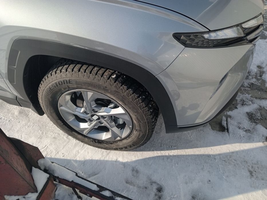 Зимние шины в отличном состоянии!