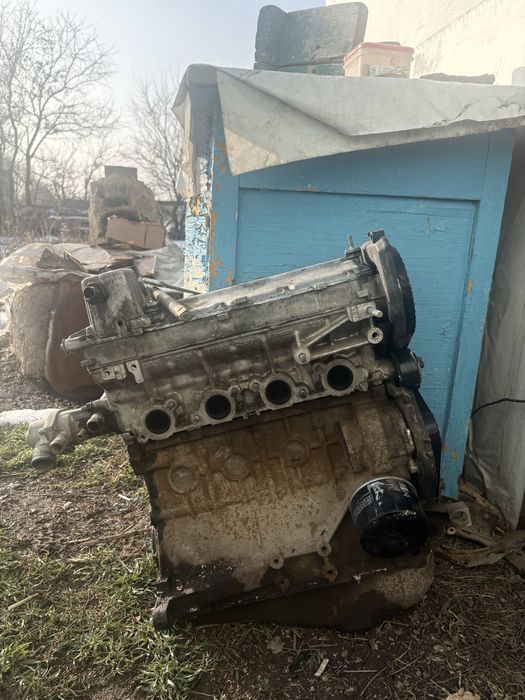 2170 двигатель 1.6, 16-клапанный (16V).