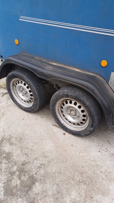 Продавам ремарке за коне и мотоциклети Boeckmann sdah viehtransporter внос от Германия