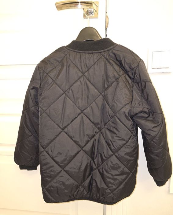 Продам детскую куртку