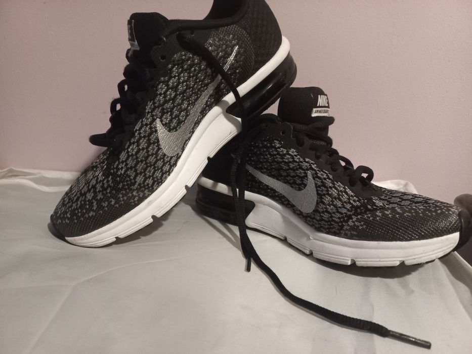 Nike air max Sequent 2