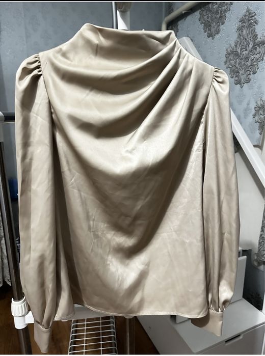 Женский куртка новый