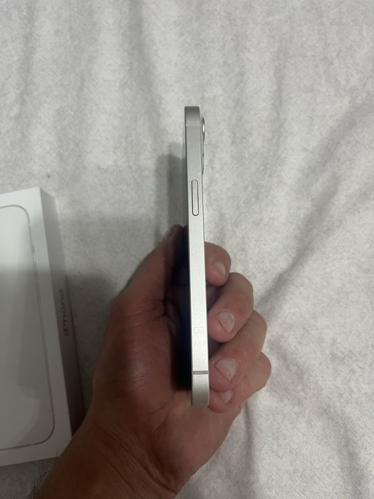 Iphon 13 128 gb impecabil