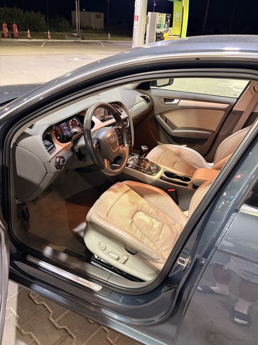 Vand sau schimb audi a4 B8