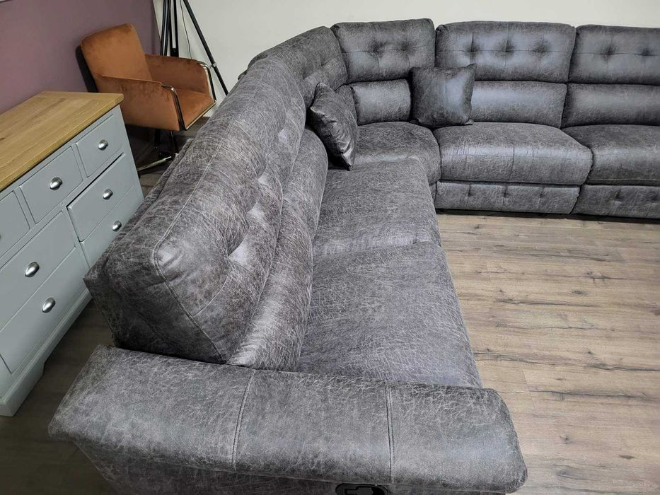 Кафяв ъглов диван от плат La-z-boy с ръчен релаксиращ механизъм