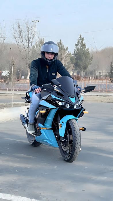 Мото 400кубовый мотоцикл спортбайк