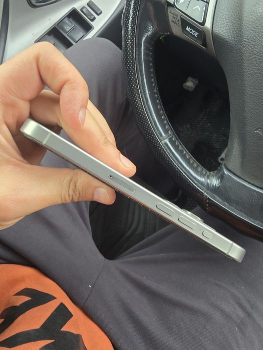 Iphone 15 pro 267 гб