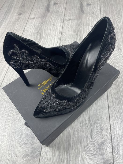 Lichidare stoc pantofi ocazie