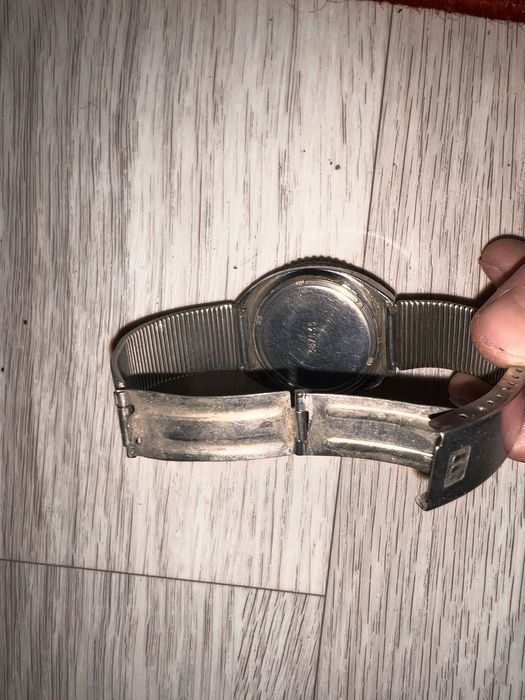 Наручные часы ракета