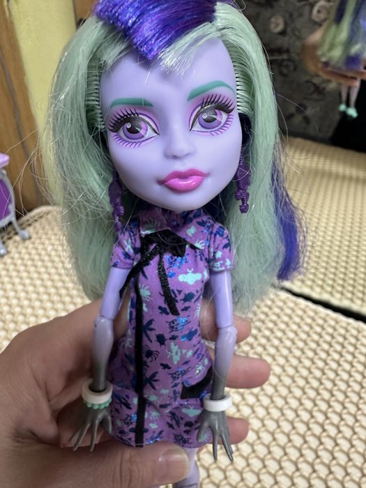 Продам куклу монстр хай!