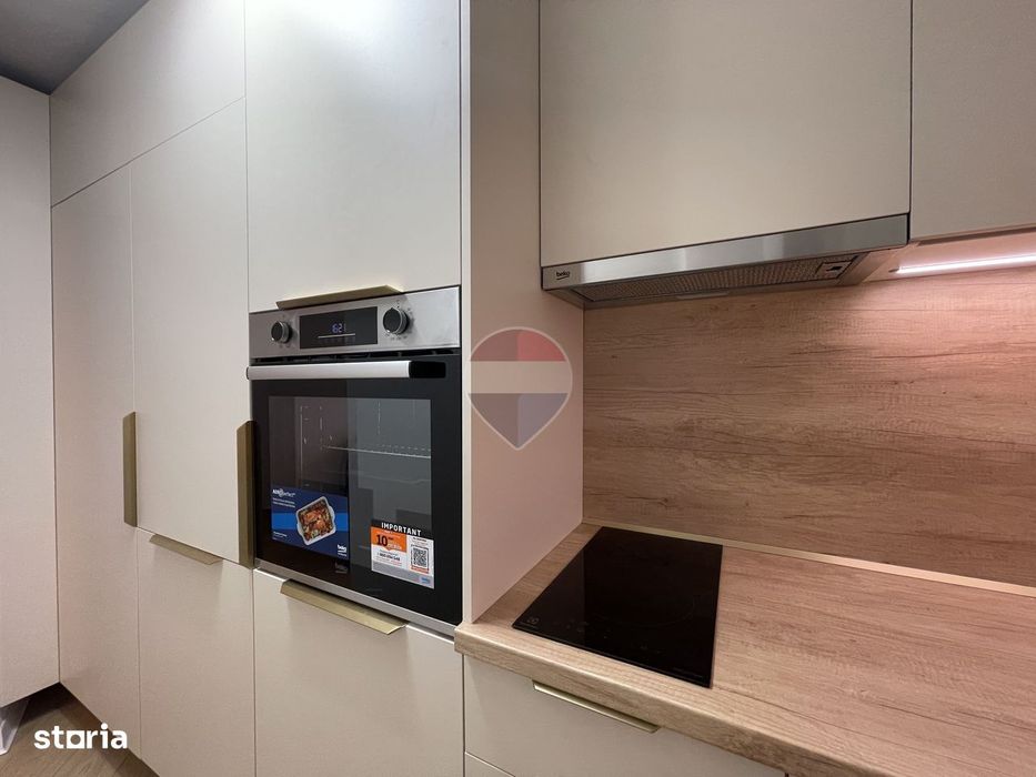 Apartament renovat, prima inchiriere, Piata Alba Iulia