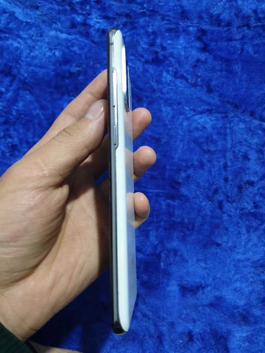 Samsung S20 plus 256