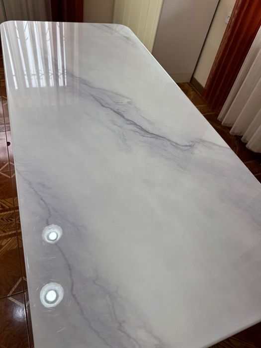 Стол почти новый 180х80